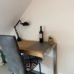 Apartamento Modern Loft With Gallery - Near Center - Free Parking