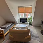 Modern Loft With Gallery - Near Center - Free Parking Apartamento